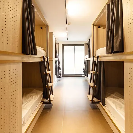 Hostel Gg *
